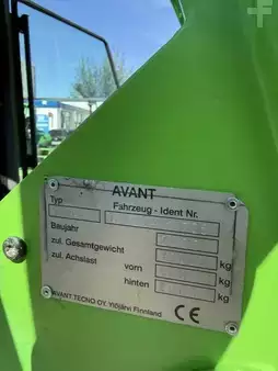 Compact Loaders 2025 Avant Kompaktlader 755 i (8)