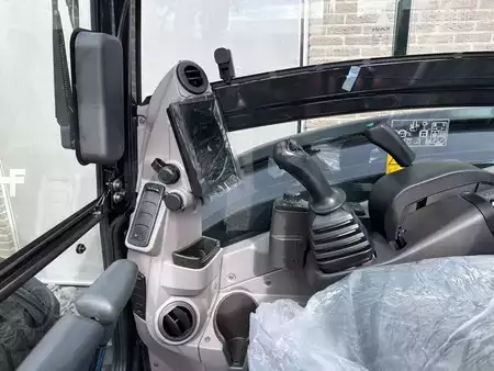 Mini excavators 2026 Kubota KX 042-5KGL Graafmachine (6)