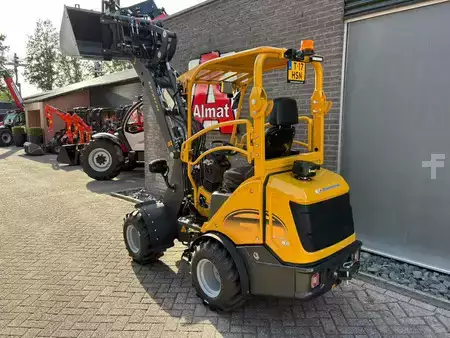 Chargeuse sur pneus 2026 Eurotrac Eurotrac W11-M stage V Wiellader (3)