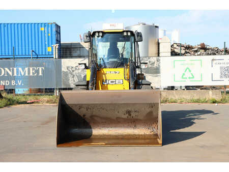 Pale Gommate 2017 JCB 417 HT T4F (3)