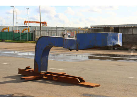 Ostatní 0 *Gooseneck CG25 (2)