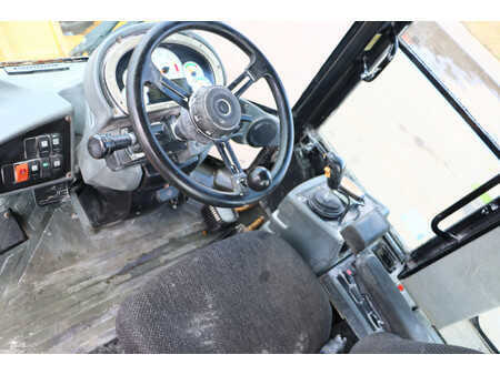Wheel Loaders 2011 Caterpillar 928H (3)