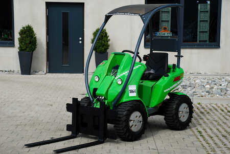 Sonstige 2008 Avant Tecno Oy 220 (1)