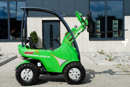 Sonstige 2008 Avant Tecno Oy 220 (5)