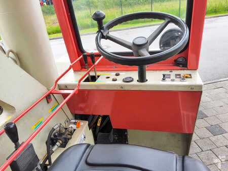 Mobilní stavební jeřáby 2007 Mulinari M150 (6)