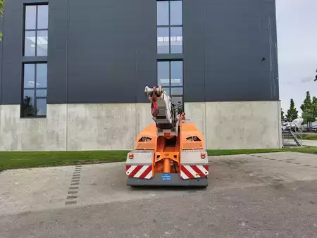Autogru Edili 2022 JMG MC 130S (2)