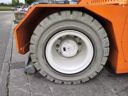 Autogru Edili 2022 JMG MC 130S (7)