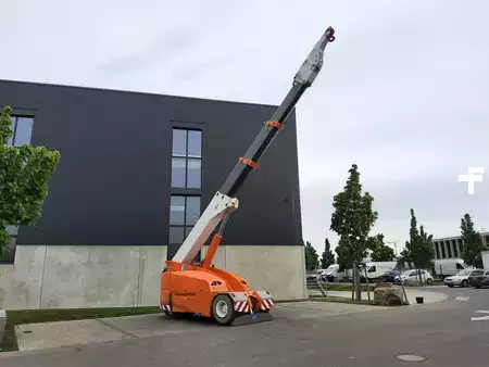 Autogru Edili 2022 JMG MC 130S (8)