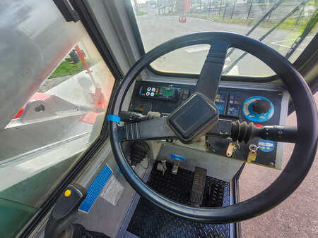 Mobil konstruktion kraner 2006 Valla 250 D (7)