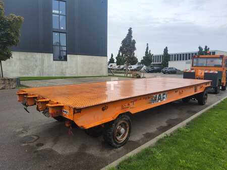 Traileri 2002 MAFI 1110-4 (4)