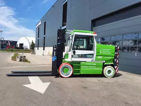 Mobilní stavební jeřáby 2026 JMG MC 250.09FL (3)