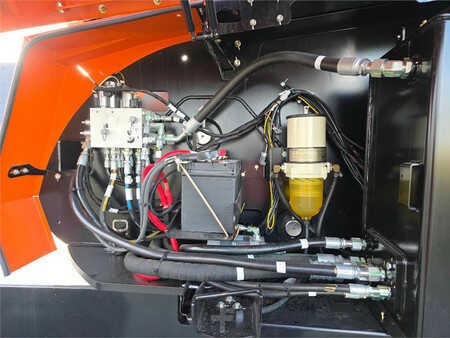 Outro 2025 [div] 860SJ 4x4 (9)