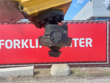 Miscelaneo 2006 CATRACOM SAN 40L SafeNeck incl parkstand (10)