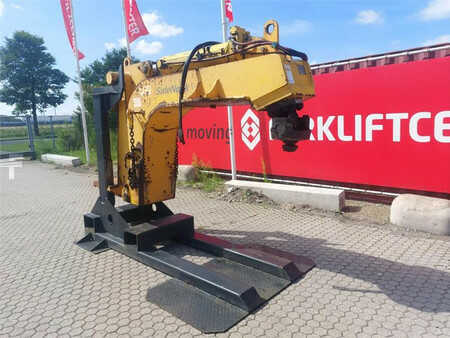 Miscelaneo 2006 CATRACOM SAN 40L SafeNeck incl parkstand (7)
