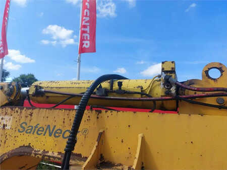 Miscelaneo 2006 CATRACOM SAN 40L SafeNeck incl parkstand (9)