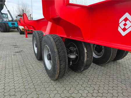 Miscelaneo 2025 Novatech Terminal Trailer TT 65T 45FT (11)