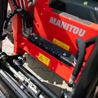 Kompakt lastare 2023 Manitou 1350R (12)