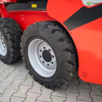 Kompakt lastare 2023 Manitou 1350R (15)