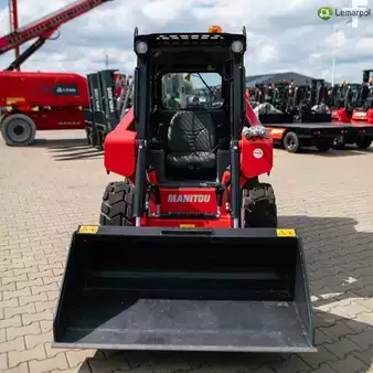 Kompakt lastare 2023 Manitou 1350R (8)