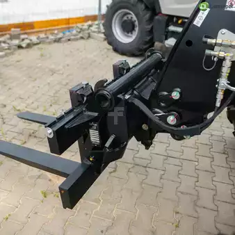 Radlader 2026 Manitou MLT 742 130 PS+ ST5 S1 Premium (9)