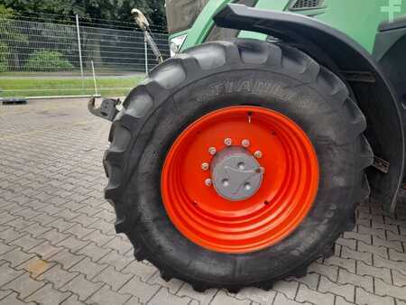 Fendt 724 PROFI PLUS