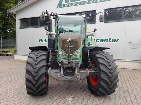 Fendt 724 PROFI PLUS