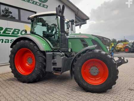 Fendt 724 PROFI PLUS