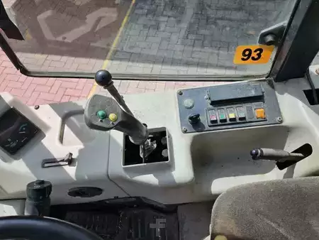 Chargeuse sur pneus 1999 Kramer 318 (8)