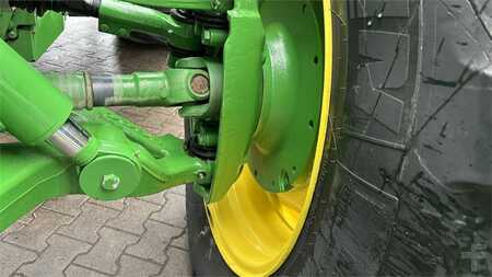 Övrigt 2021 John Deere TRAKTOR 8R370 (14)
