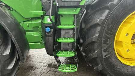 Övrigt 2021 John Deere TRAKTOR 8R370 (8)