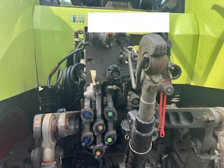 CLAAS AXION 850