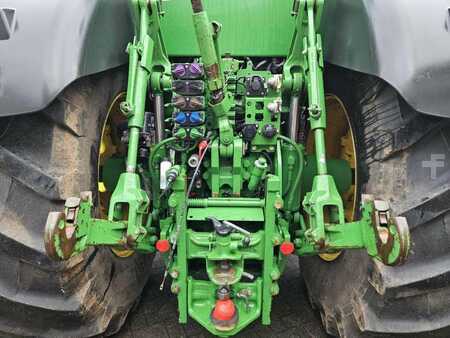 John Deere 7310R