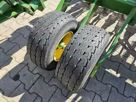 Övrigt 2002 John Deere 740A (14)