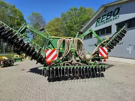 Övrigt 2002 John Deere 740A (8)