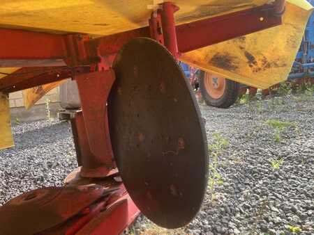 Egyéb 2021 Pöttinger NOVACAT 402 (9)