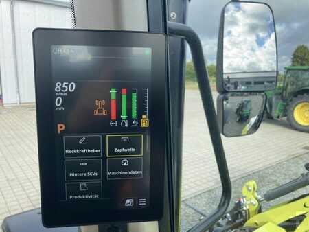 Egyéb 2025 John Deere 6M240 (16)