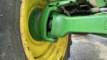 John Deere 6430