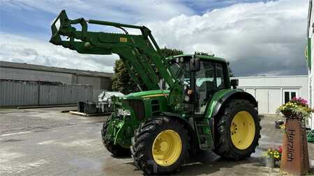 John Deere 6430