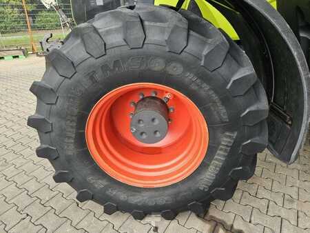 Outro 2018 CLAAS Axion 870 (20)