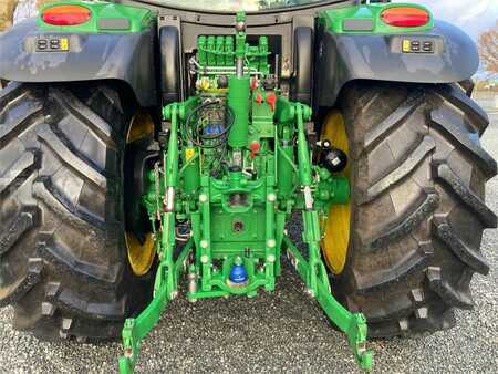 John Deere 6R155