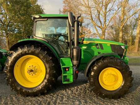 John Deere 6R155