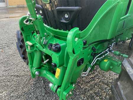 John Deere 6R155