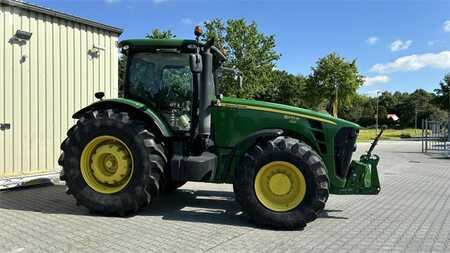 John Deere 8270R ALLRADTRAKTOR