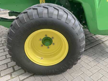Ostatní 2023 John Deere V461M (19)
