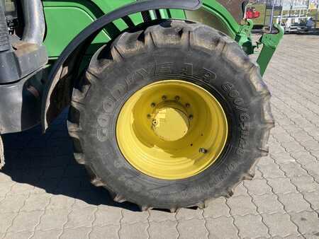 Muut 2012 John Deere 6210R (7)
