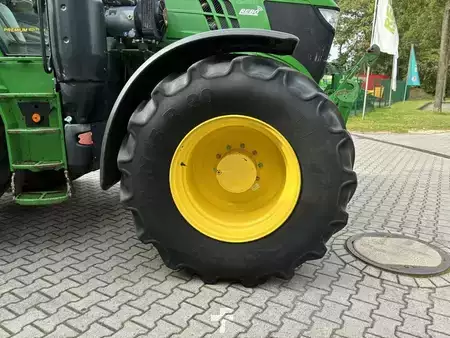 Annet 2022 John Deere TRAKTOR 6215R (10)