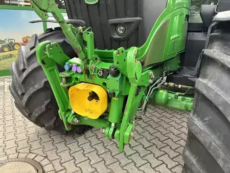 Annet 2022 John Deere TRAKTOR 6215R (17)