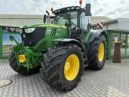 Annet 2022 John Deere TRAKTOR 6215R (2)