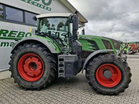 Fendt 826 VARIO PROFI PLUS