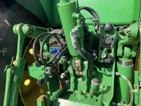 Miscelaneo 2009 John Deere 8245R (11)